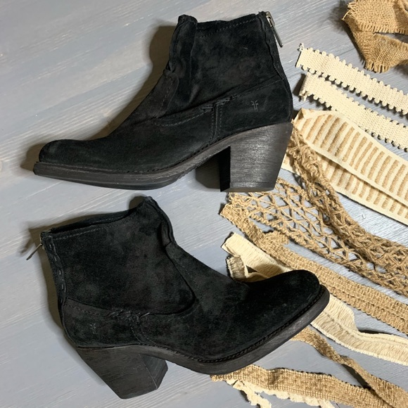 Frye Shoes - Frye Leslie Artisan Short Bootie